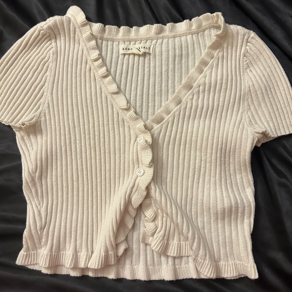 aeropostal cropped button cardigan top🍦